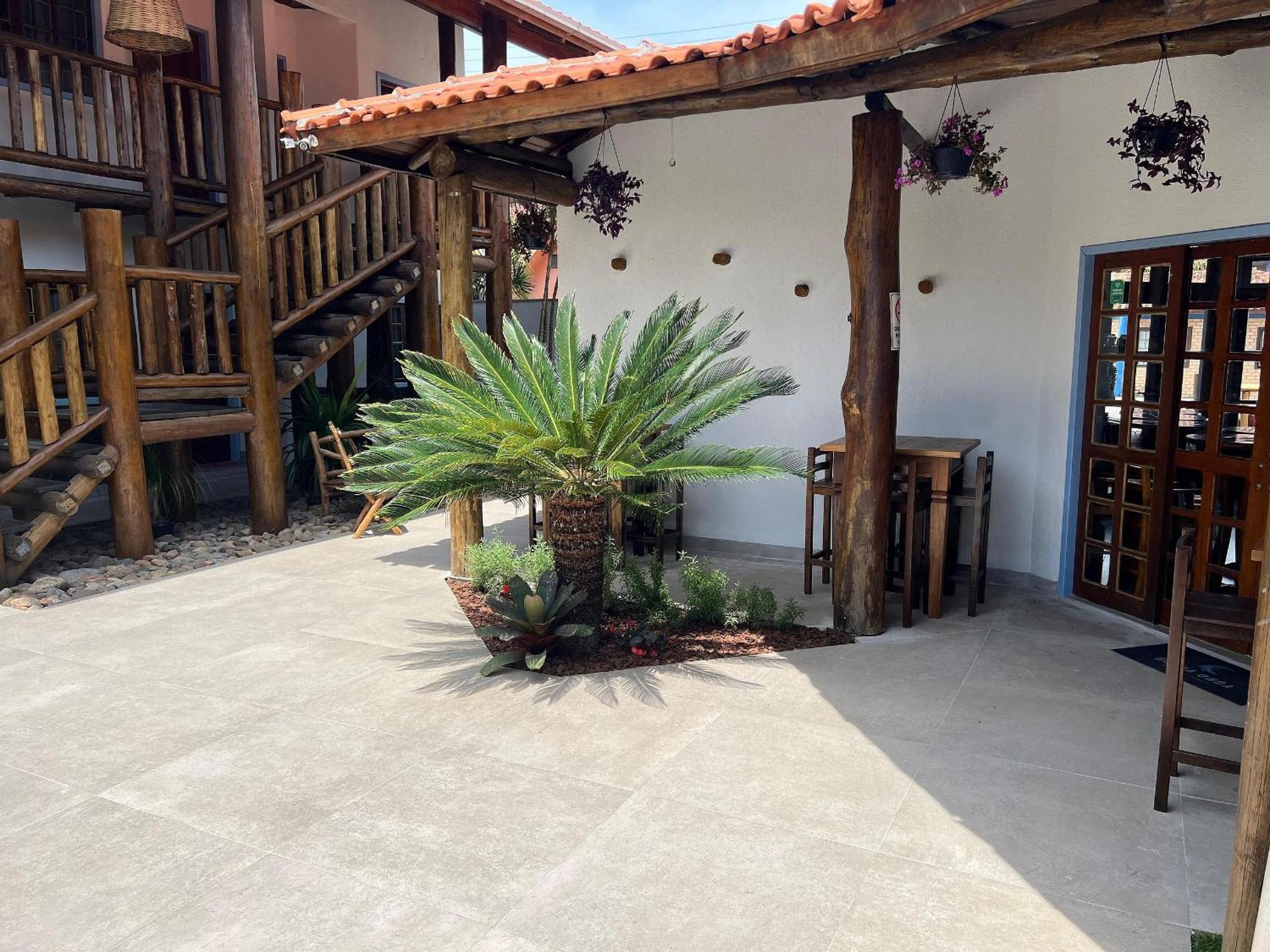 Pousada Buena Onda - Garopaba-Sc - 50M Da Praia Ngoại thất bức ảnh